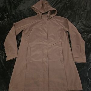 Bown Hooded Lined Winter Coat